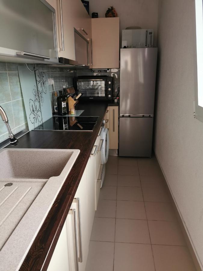 Apartment Mira - Sea View Trogir Luaran gambar